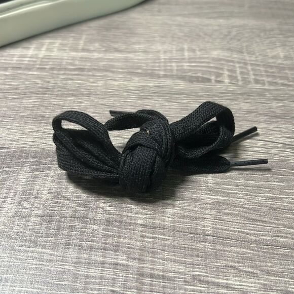 Nisolo Everyday Sneaker Shoes Black Leather - Picture 8 of 8